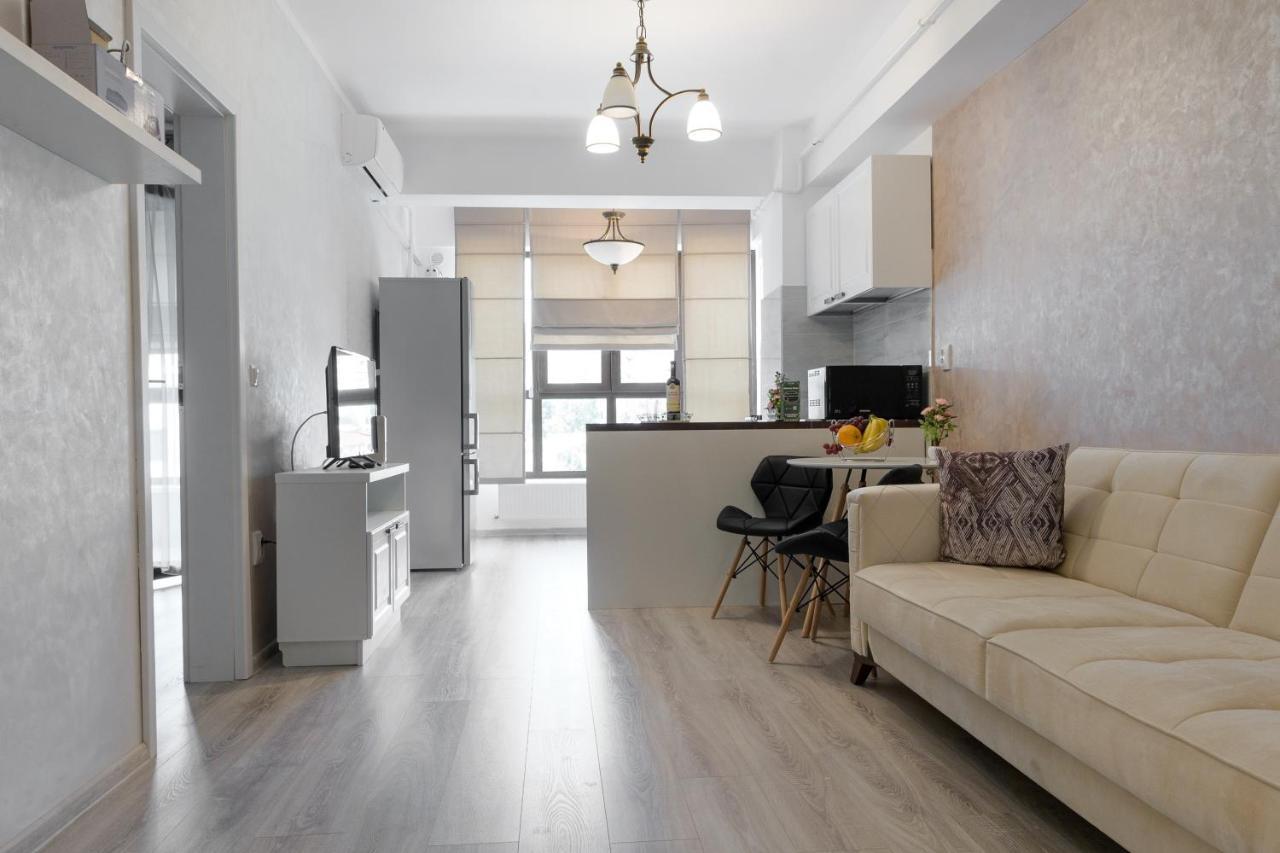 Studios & Apartments Palas By Glam Apartments Ιάσιο Εξωτερικό φωτογραφία